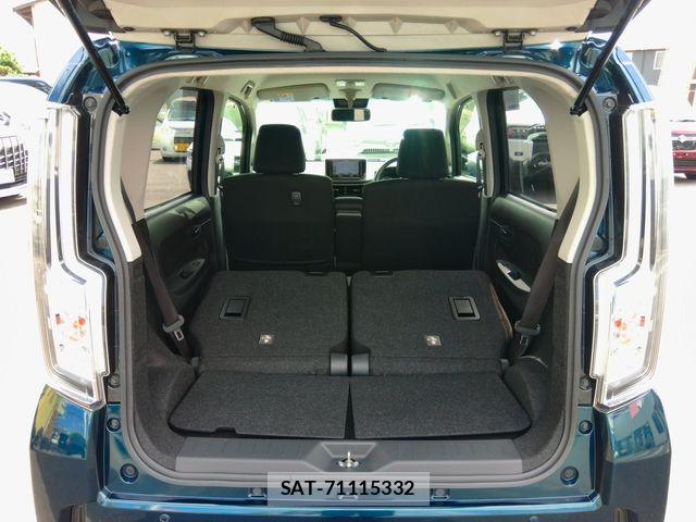 Daihatsu MOVE CUSTOM 2017-10 8796775-17
