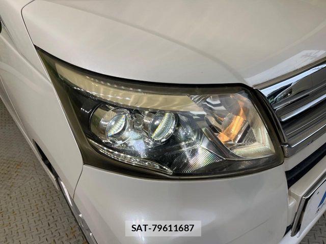 Daihatsu MOVE CUSTOM 2013-11 8796776-11