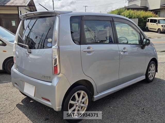 Daihatsu MOVE CUSTOM 2011-11 8830550-9