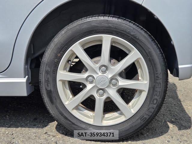 Daihatsu MOVE CUSTOM 2011-11 8830550-18