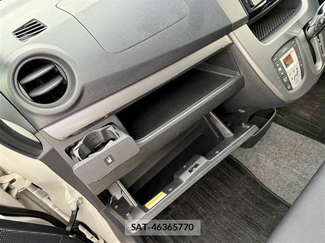 Daihatsu MOVE CUSTOM 2013-09 8830560-28