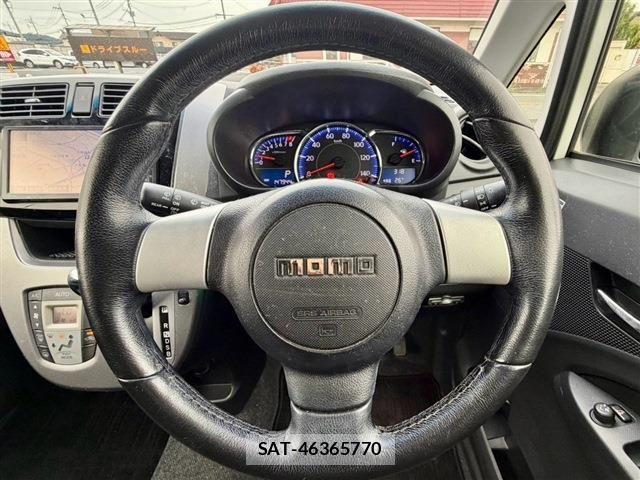 Daihatsu MOVE CUSTOM 2013-09 8830560-3