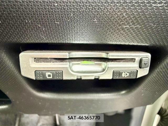 Daihatsu MOVE CUSTOM 2013-09 8830560-8