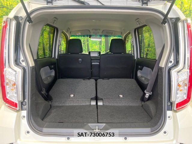 Daihatsu MOVE CUSTOM 2015-02 8850023-9