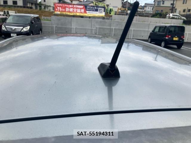 Daihatsu MOVE CUSTOM 2013-09 8850027-6