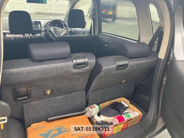 Daihatsu MOVE CUSTOM 2013-09 8850027-8