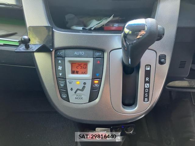 Daihatsu MOVE CUSTOM 2013-01 8871542-22