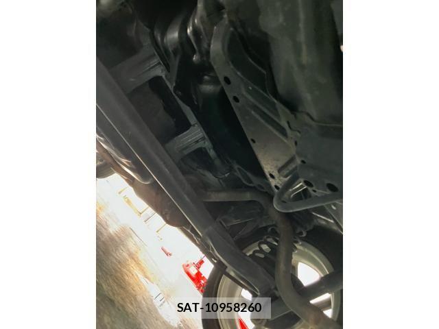 Daihatsu MOVE CUSTOM 2000-01 8871544-7