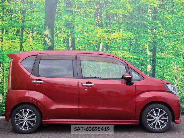 Daihatsu MOVE CUSTOM 2015-05 8880971-8