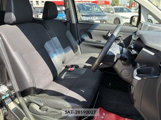 Daihatsu MOVE CUSTOM 2017-06 1318491-12