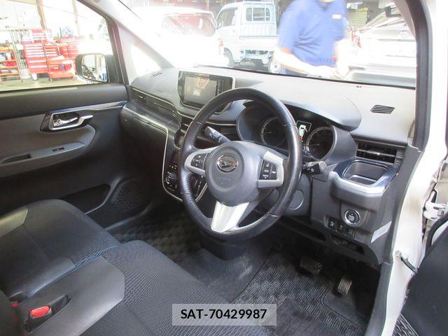 Daihatsu MOVE CUSTOM 2015-06 7218428-1