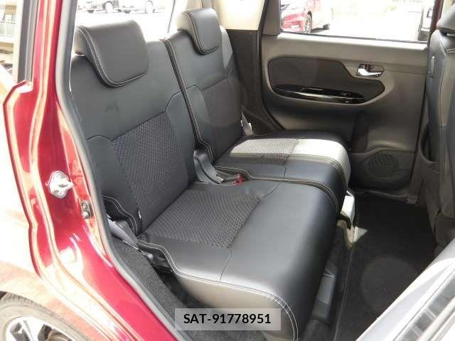 Daihatsu MOVE CUSTOM 2019-02 7456080-10