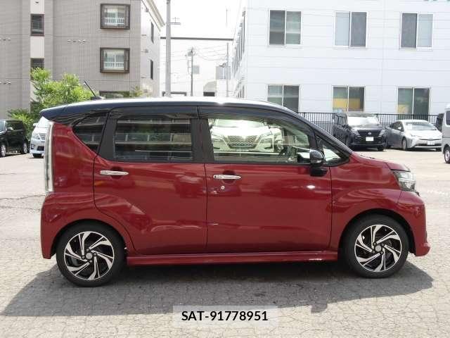 Daihatsu MOVE CUSTOM 2019-02 7456080-21