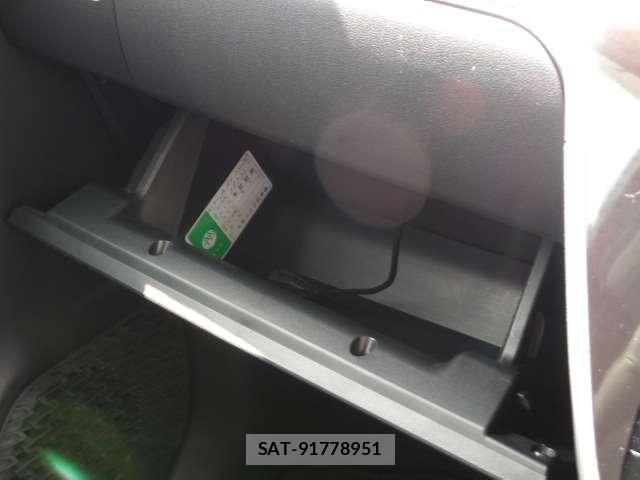 Daihatsu MOVE CUSTOM 2019-02 7456080-27