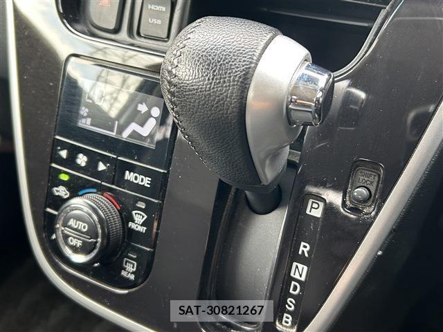 Daihatsu MOVE CUSTOM 2018-08 7456078-13