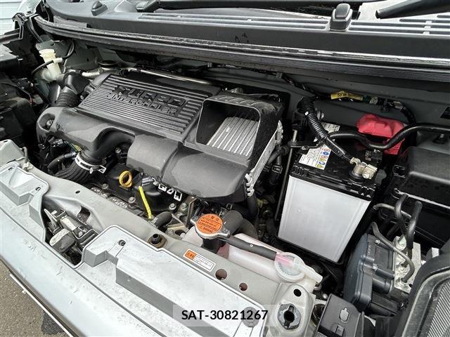 Daihatsu MOVE CUSTOM 2018-08 7456078-29