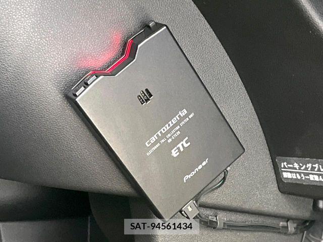 Daihatsu MOVE CUSTOM 2016-01 7501728-6