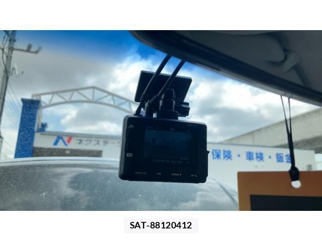 Daihatsu MOVE CUSTOM 2014-02 7618377-12