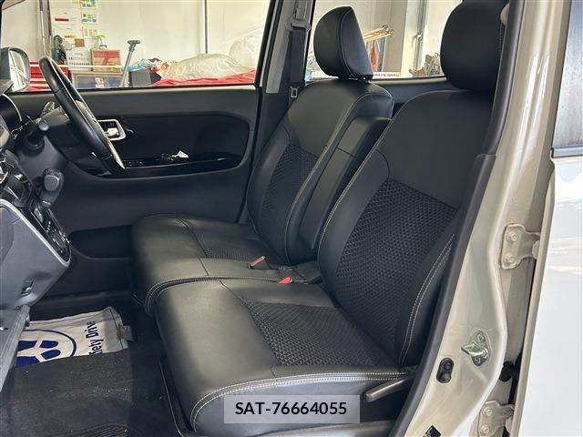 Daihatsu MOVE CUSTOM 2020-07 8036957-26