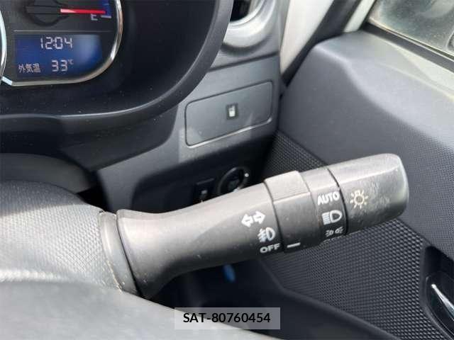 Daihatsu MOVE CUSTOM 2013-09 8208888-8