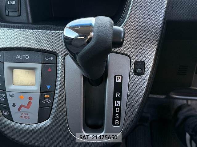 Daihatsu MOVE CUSTOM 2013-02 8367294-27