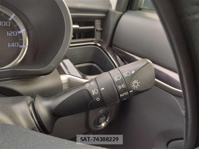 Daihatsu MOVE CUSTOM 2018-08 8367292-16