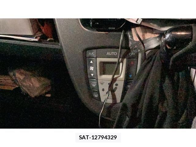 Daihatsu MOVE CUSTOM 2013-09 8781164-11