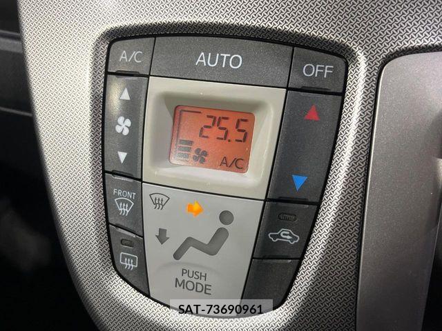 Daihatsu MOVE CUSTOM 2014-02 8781163-6