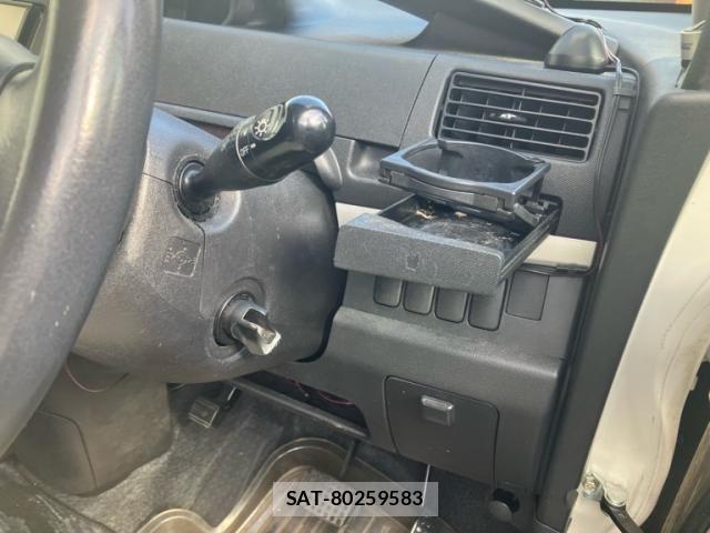 Daihatsu MOVE CUSTOM 2009-06 8781166-13