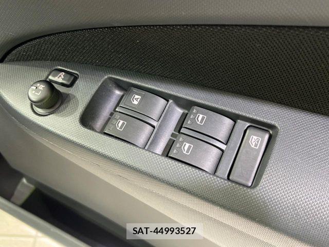 Daihatsu MOVE CUSTOM 2011-02 8781165-6