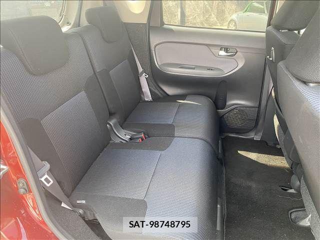 Daihatsu MOVE CUSTOM 2015-12 8880983-12