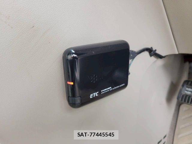 Mazda MPV 2008-02 6909573-29