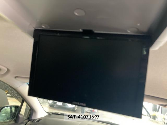 Mazda MPV 2012-06 7328641-18