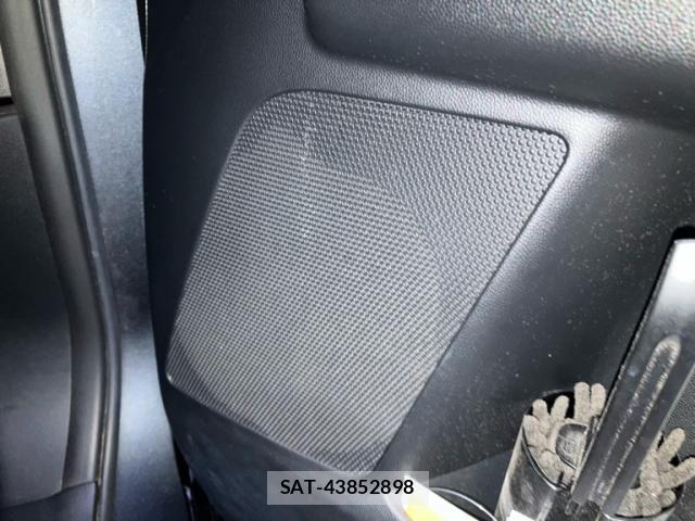 Mazda MPV 2013-02 7328645-16