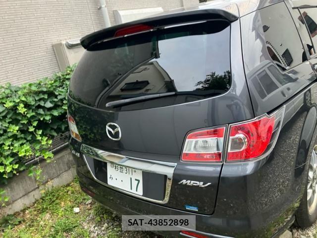 Mazda MPV 2013-02 7328645-4