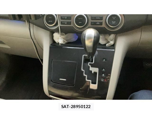 Mazda MPV 2006-05 7358910-22