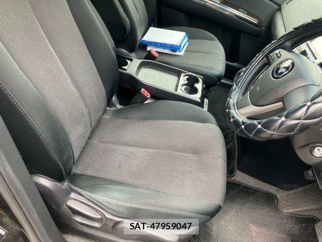 Mazda MPV 2012-02 7456084-19