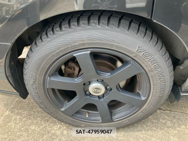 Mazda MPV 2012-02 7456084-5