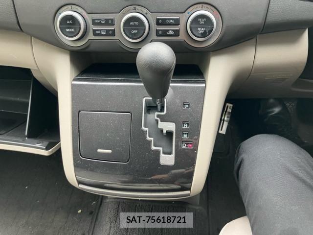 Mazda MPV 2006-05 7618384-7