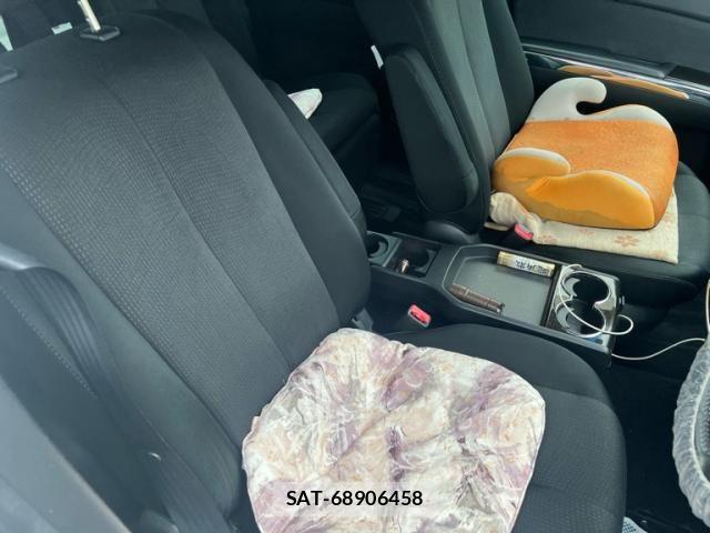 Mazda MPV 2010-02 7618386-12