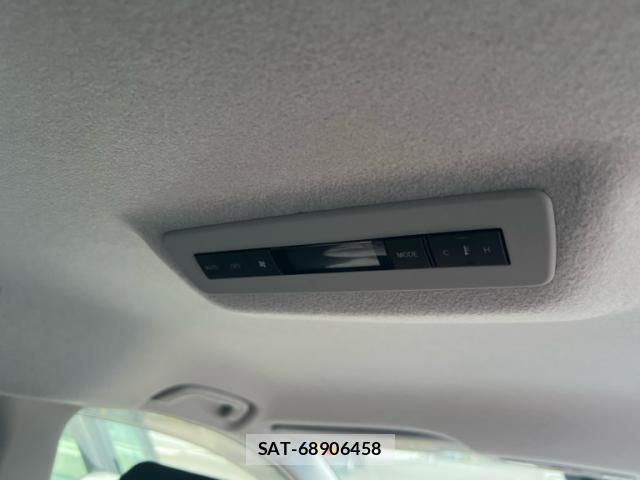 Mazda MPV 2010-02 7618386-27
