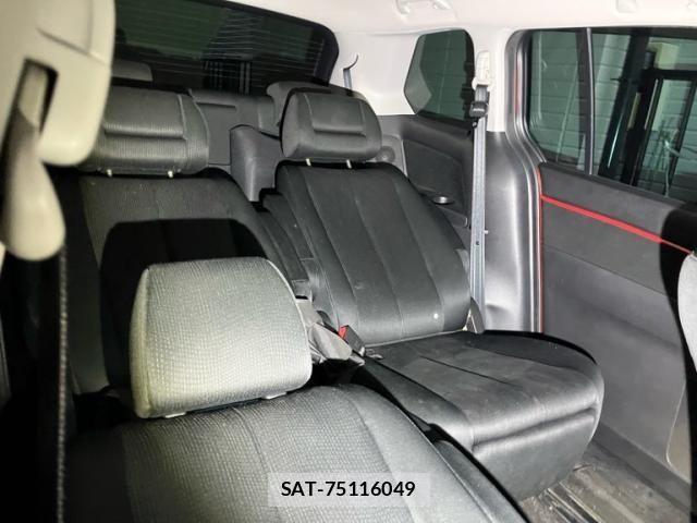Mazda MPV 2008-09 7618383-7