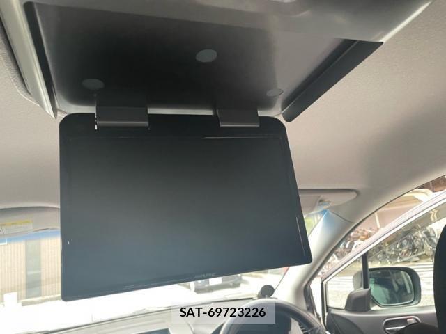 Mazda MPV 2009-11 7726148-13