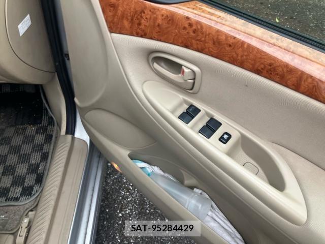 Mazda MPV 2005-06 7726149-10