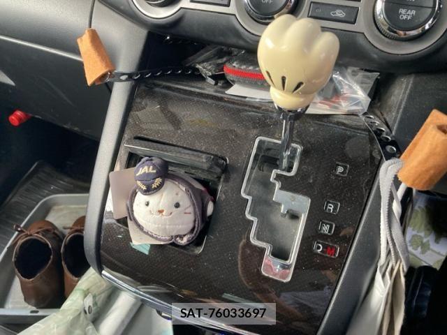 Mazda MPV 2009-07 7903056-23