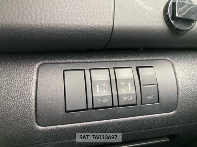 Mazda MPV 2009-07 7903056-24