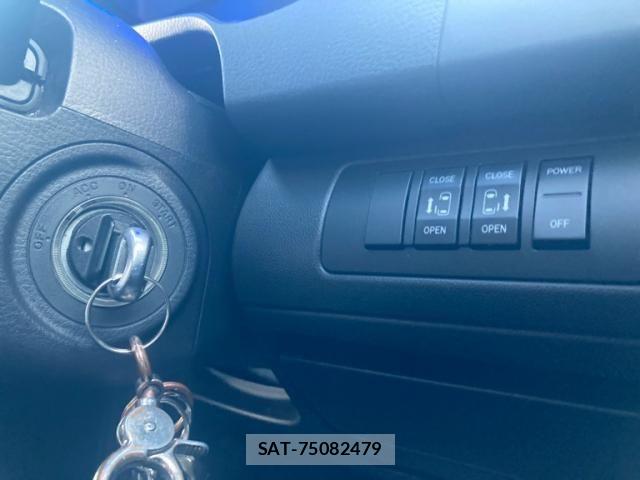 Mazda MPV 2015-09 7980132-25