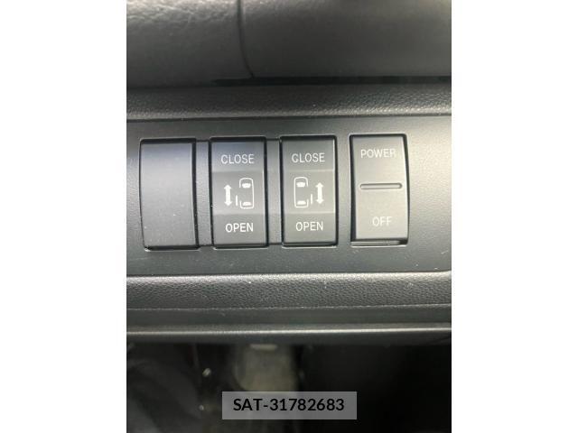 Mazda MPV 2010-01 7980133-19