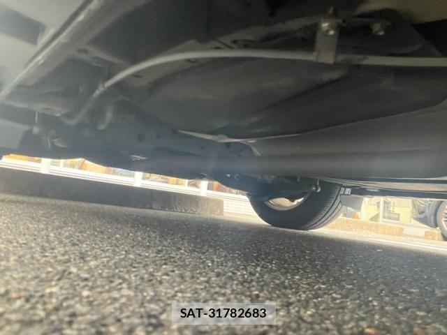 Mazda MPV 2010-01 7980133-25