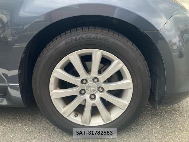 Mazda MPV 2010-01 7980133-5